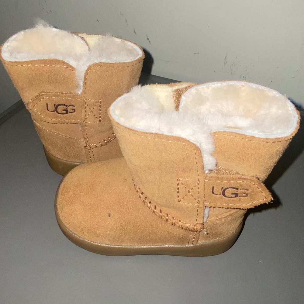 Ugg Keegan Baby Boot in Chestnut Brown